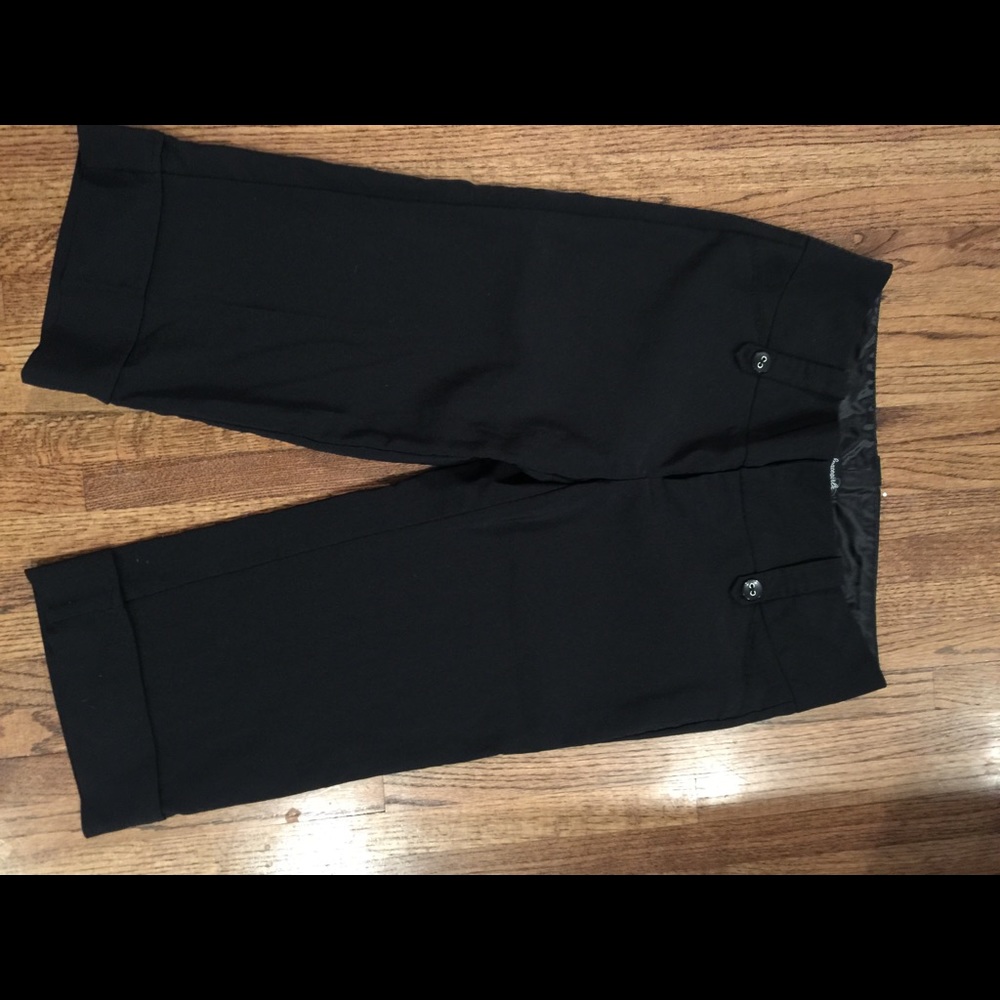 Black dress capris size 7